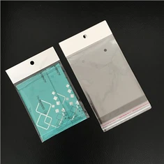 ہیڈر کے ساتھ مخالف بیگ