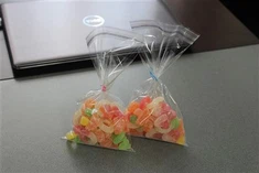 چھوٹے خود چپکنے والے بیگ